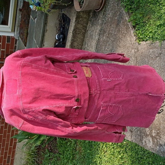 Levis corduroy mini skirt & cropped jacket set - Picture 4 of 4